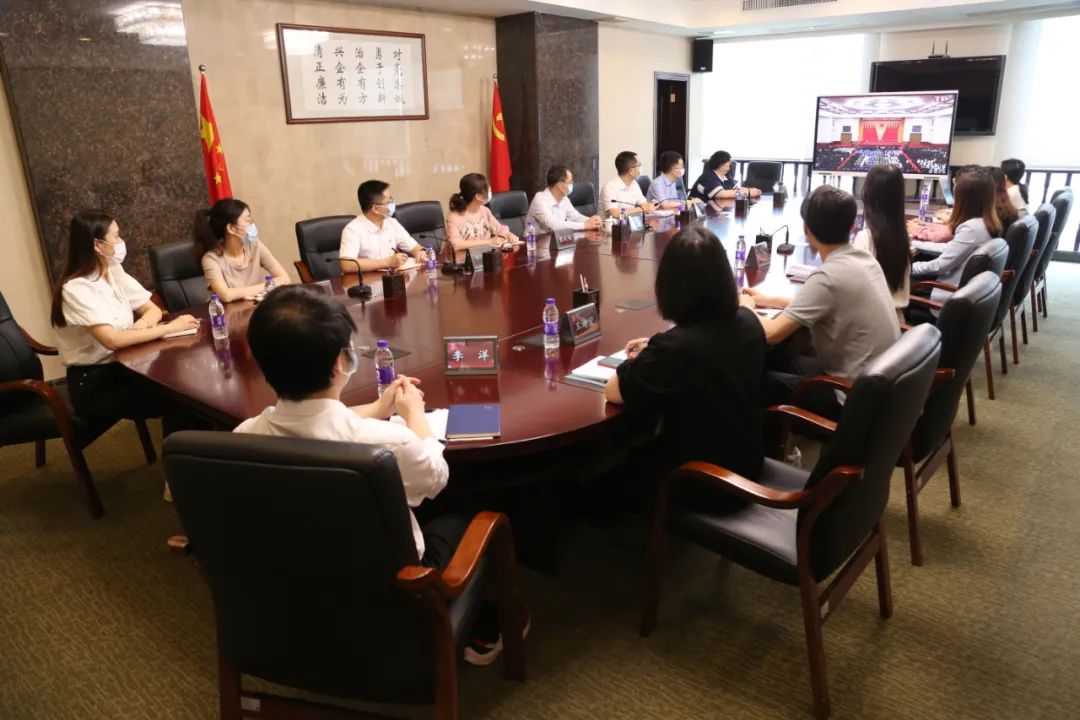 yl23455永利官网集团团委组织收看庆祝中国共产主义青年团成立100周年大会