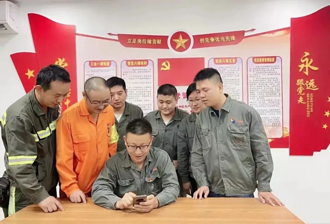 yl23455永利官网集团坚持“思想铺路” 为高质量发展提速增效