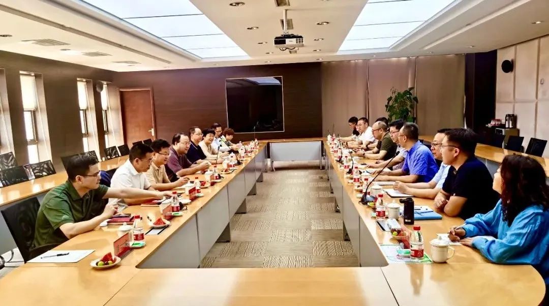 yl23455永利官网集团党委副书记、总经理肖志平带队调研伊品生物生产基地 yl23455永利官网集团党委副书记、总经理肖志平带队调研伊品生物生产基地
