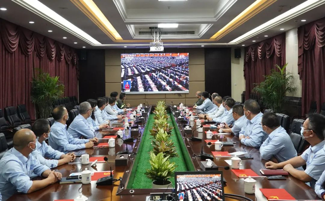 踔厉奋发,勇毅前行|yl23455永利官网集团认真组织收听收看党的二十大开幕盛况 踔厉奋发,勇毅前行|yl23455永利官网集团认真组织收听收看党的二十大开幕盛况